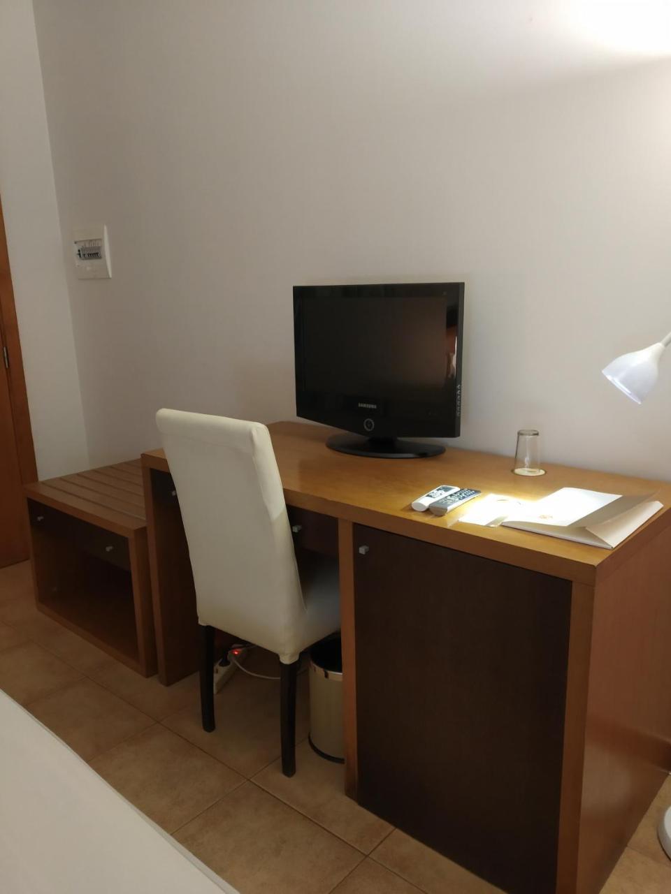 Malaika Hotel Bissau Ngoại thất bức ảnh
