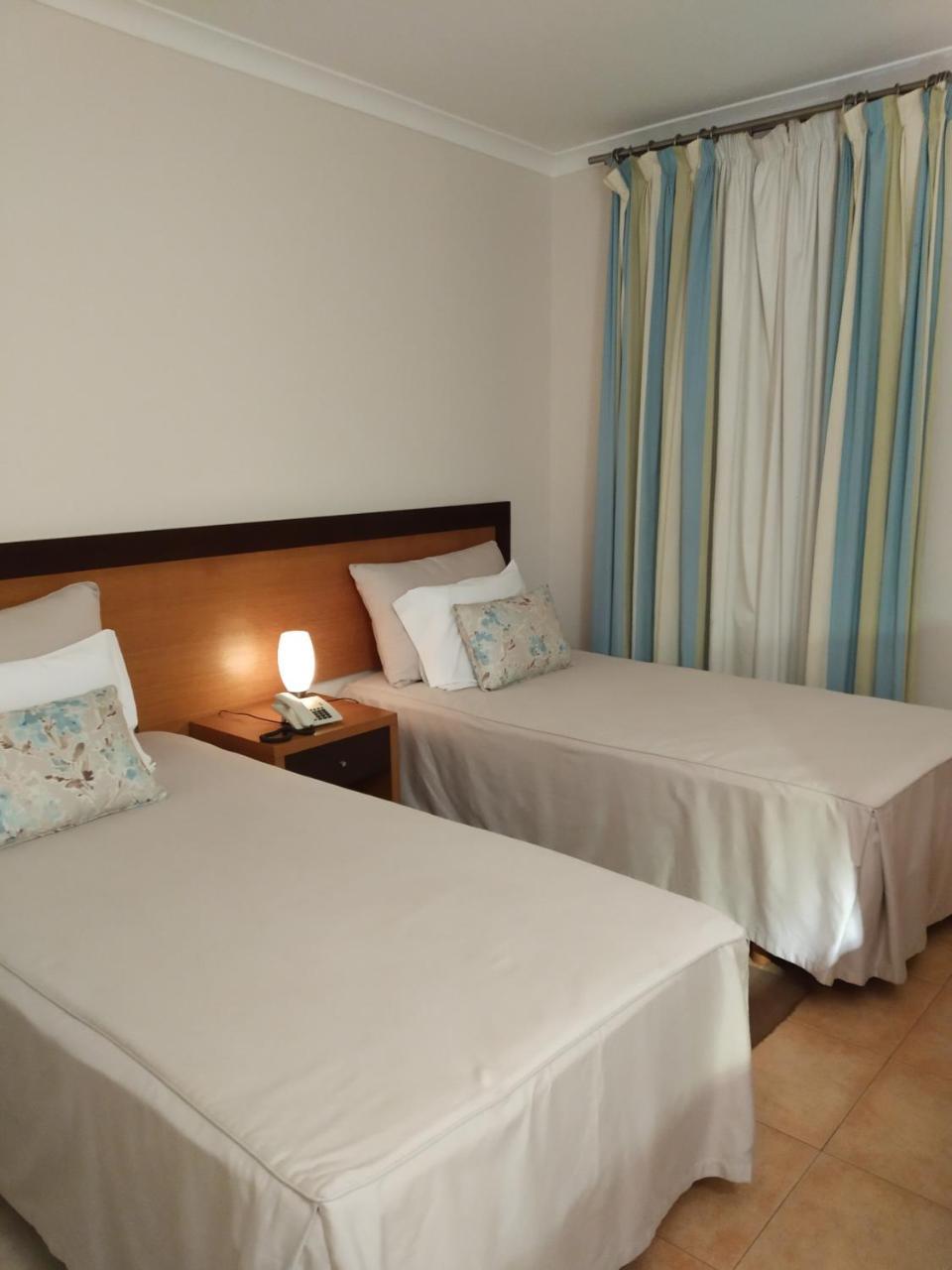 Malaika Hotel Bissau Ngoại thất bức ảnh